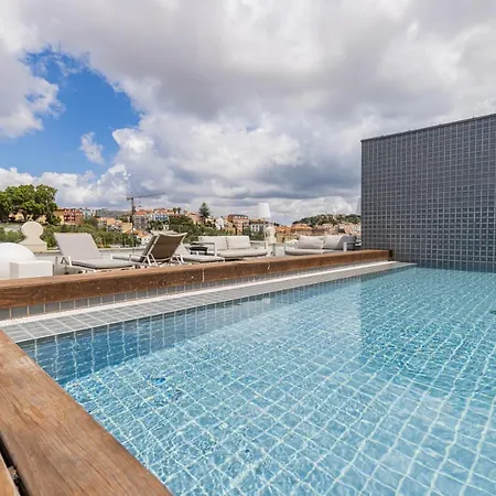 아파트 Liberdade Elegance W/rooftop Pool By Lovelystay 리스본