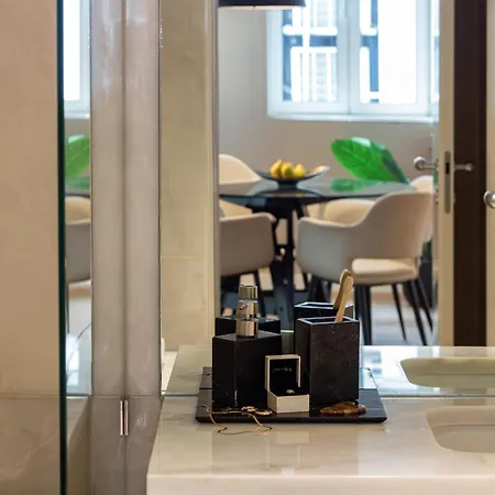 Liberdade Elegance W/rooftop Pool By Lovelystay Apartamento *