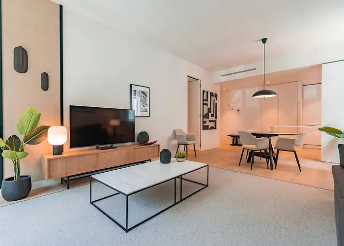 Liberdade Elegance W/rooftop Pool By Lovelystay * Lisboa