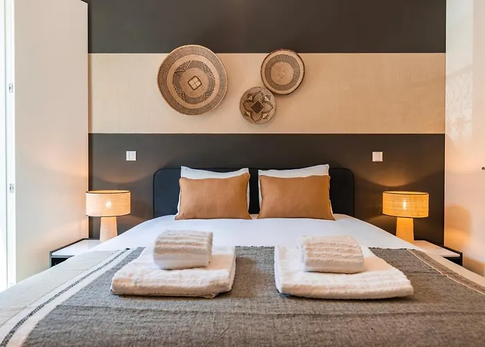 Liberdade Elegance W/rooftop Pool By Lovelystay Διαμέρισμα