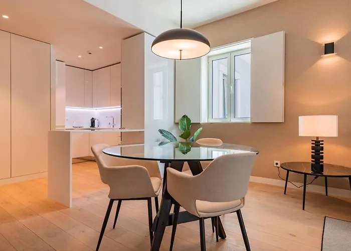 Liberdade Elegance W/rooftop Pool By Lovelystay Apartman Lisboa