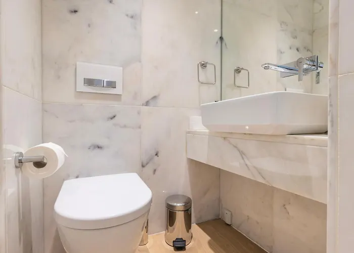 Liberdade Elegance W/rooftop Pool By Lovelystay Διαμέρισμα *