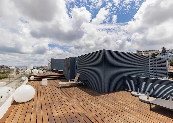Liberdade Elegance W/rooftop Pool By Lovelystay Lissabon