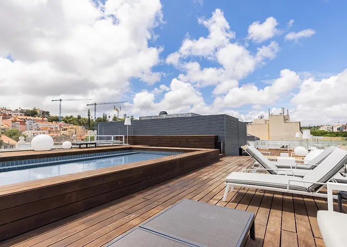 Apartment Liberdade Elegance W/rooftop Pool By Lovelystay Lissabon