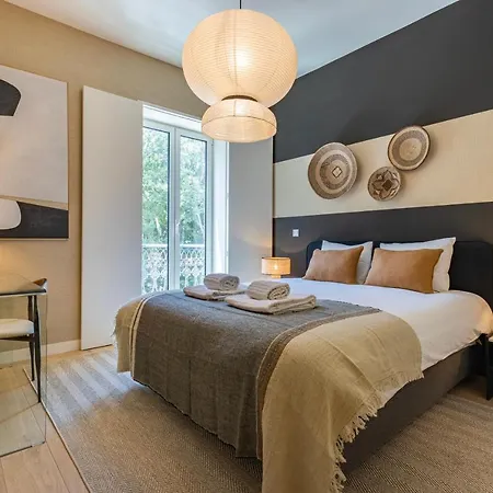 Liberdade Elegance W/rooftop Pool By Lovelystay * Lisbon